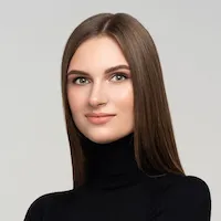 irina-hunter-headshot